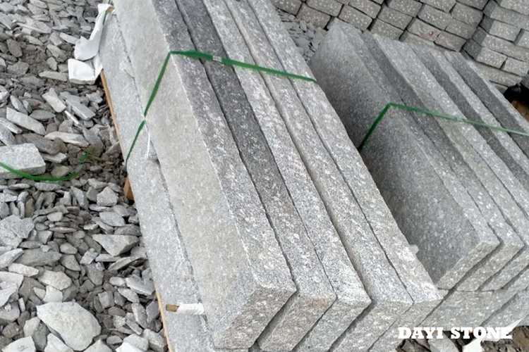 G603-10 Light grey Granite Stone Palisade&kerbs all sides pineapple 250x25x10cm - Dayi Stone